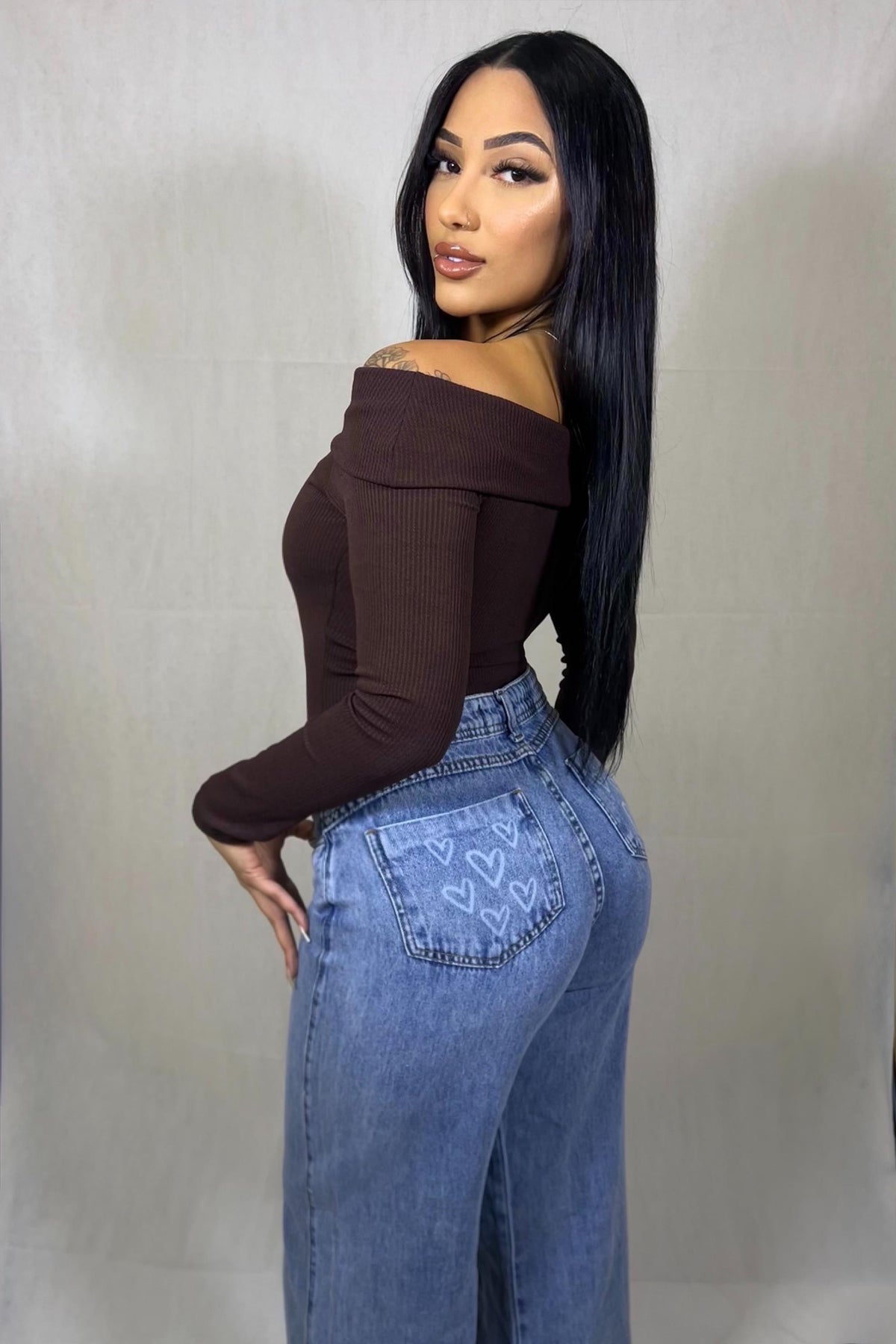 Body Manga Longa Ombro a Ombro Feminino